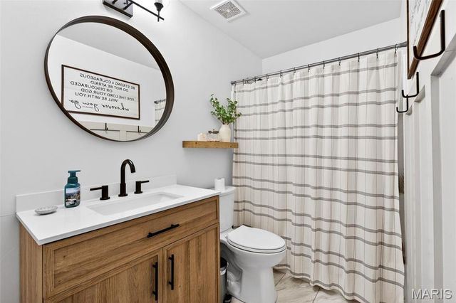 182 S Brighton Park Court, St Charles, MO 63303