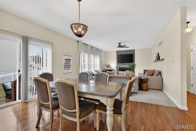 182 S Brighton Park Court, St Charles, MO 63303