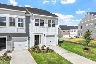 191 Central Townes Way 319, Raleigh, NC 27603