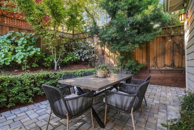 2209 Carmelita Drive, San Carlos, CA 94070