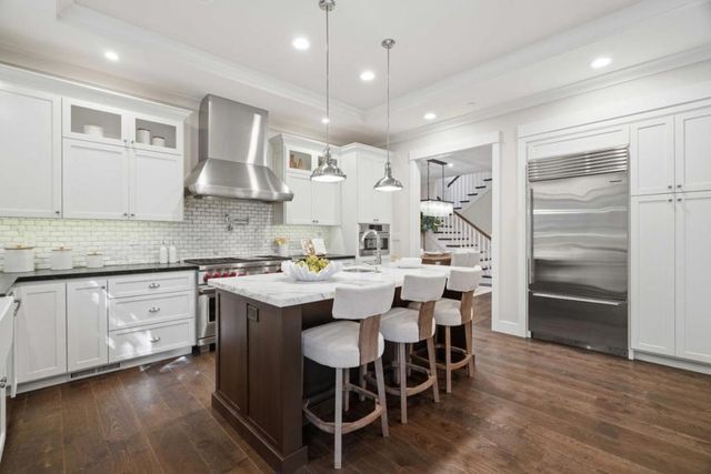 2209 Carmelita Drive, San Carlos, CA 94070