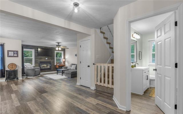 2780 Inglewood LN, Virginia Beach, VA 23456