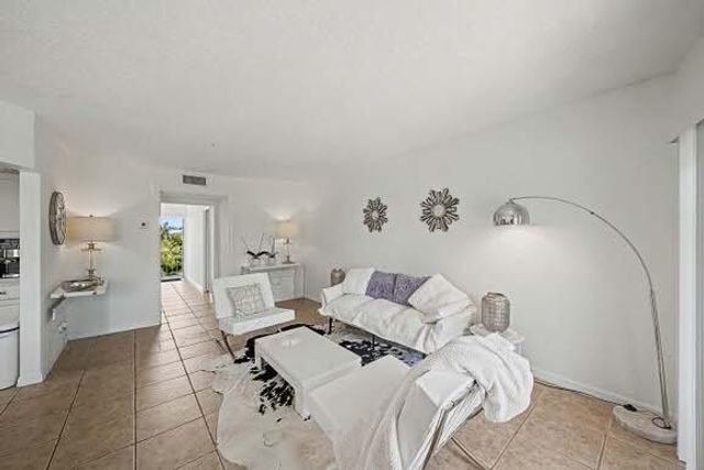 1967 S Ocean C-317 Lauderdale-By-The-Sea C-317, Lauderdale By The Sea, FL 33062