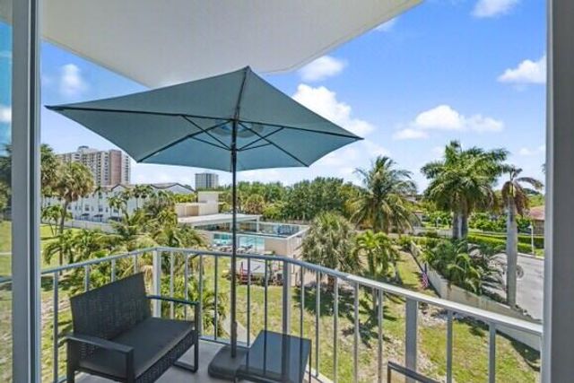 1967 S Ocean C-317 Lauderdale-By-The-Sea C-317, Lauderdale By The Sea, FL 33062