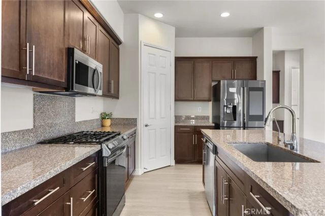 90 Renewal, Irvine, CA 92618
