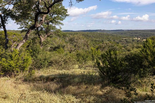 7622 RAMBLE RDG, San Antonio, TX 78266