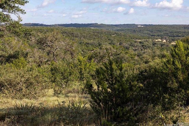 7622 RAMBLE RDG, San Antonio, TX 78266
