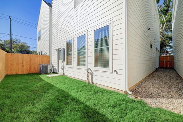 9408 Mcgallion Road, Houston, TX 77076