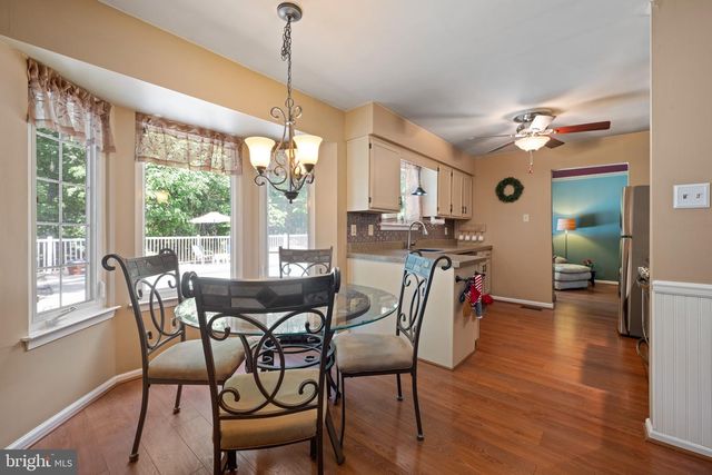 5 CARR LN, Sicklerville, NJ 08081