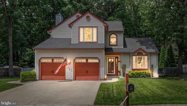 5 CARR LN, Sicklerville, NJ 08081