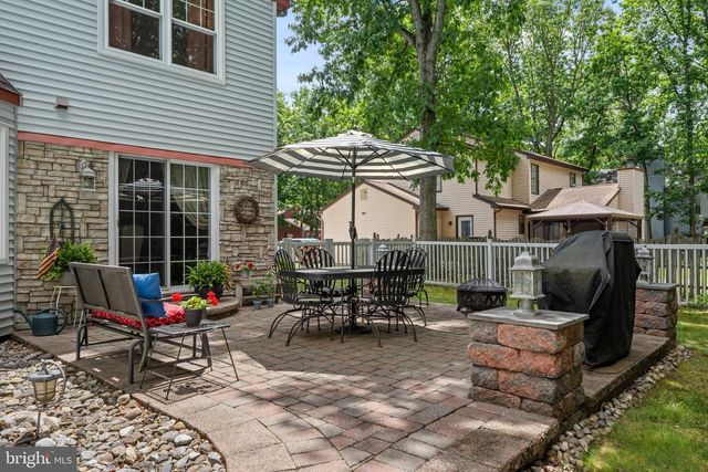 5 CARR LN, Sicklerville, NJ 08081