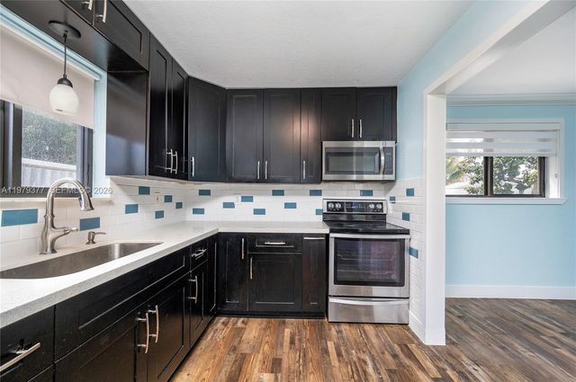 11442 SW 225th St, Miami, FL 33170