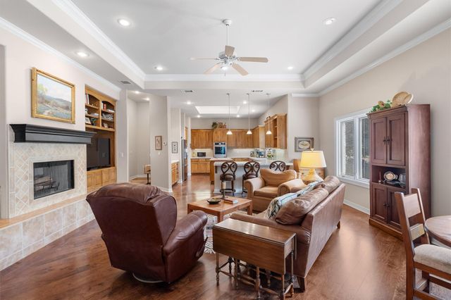 2 Jasperwood CT, Austin, TX 78738