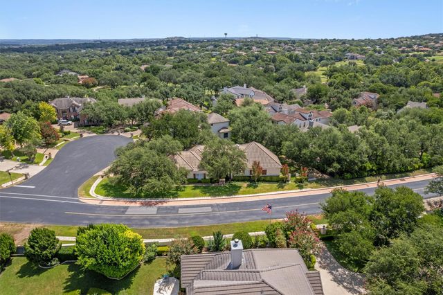 2 Jasperwood CT, Austin, TX 78738