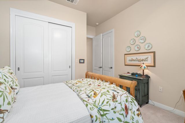 2 Jasperwood CT, Austin, TX 78738