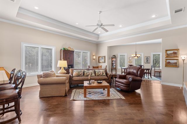 2 Jasperwood CT, Austin, TX 78738