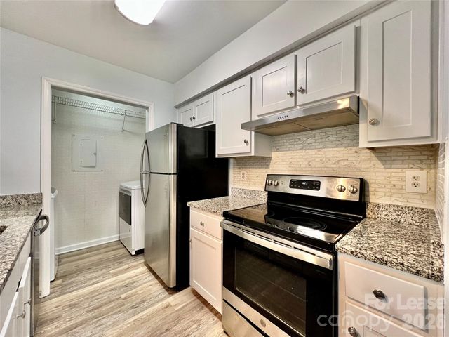 11187 Harrowfield Road, Charlotte, NC 28226