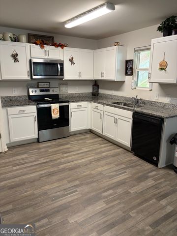 13 Walton Creek Drive, Rome, GA 30165