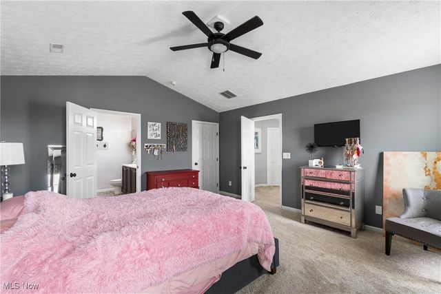 3135 Crooked Creek Circle, Medina, OH 44256