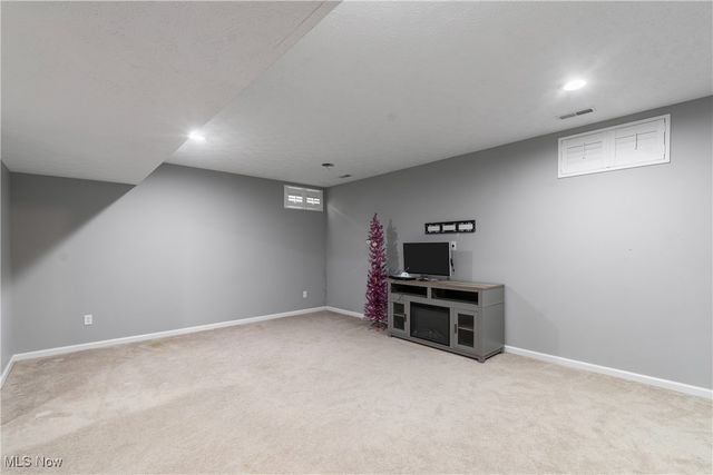 3135 Crooked Creek Circle, Medina, OH 44256