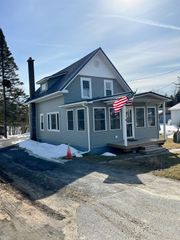 9704 U.S. 9, Chazy, NY 12921