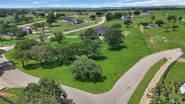 301 Pidgeon Lane, Weatherford, TX 76087