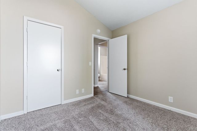 5910 Colchester Dr, Hermitage, TN 37076