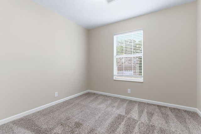 5910 Colchester Dr, Hermitage, TN 37076