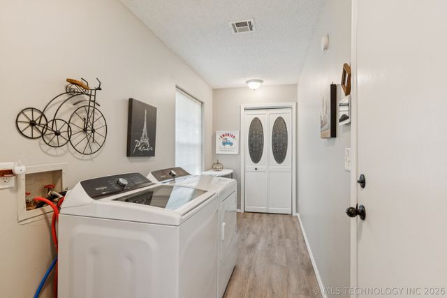 20354 E 580 Road, Inola, OK 74036