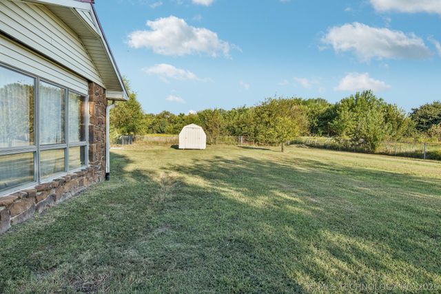 20354 E 580 Road, Inola, OK 74036