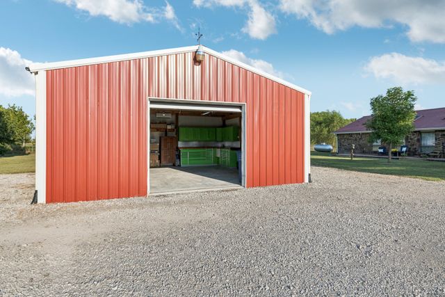 20354 E 580 Road, Inola, OK 74036
