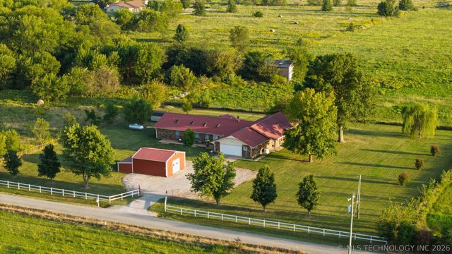 20354 E 580 Road, Inola, OK 74036