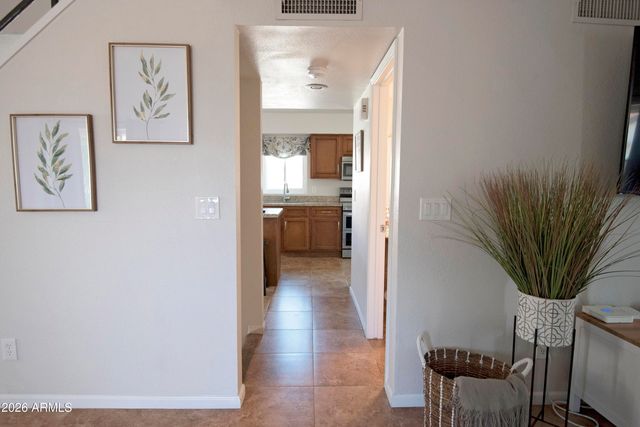 4130 E MOUNTAIN VISTA Drive, Phoenix, AZ 85048