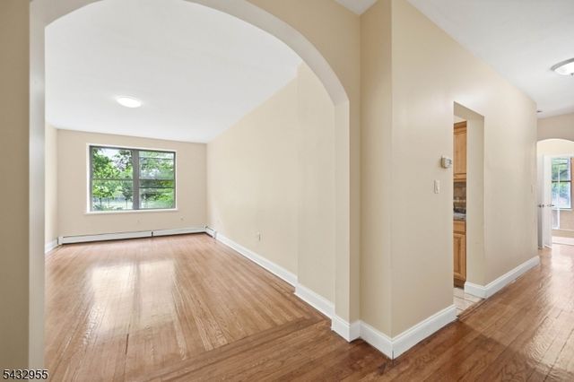 5 Pomona Ave 2C, Newark City, NJ 07112
