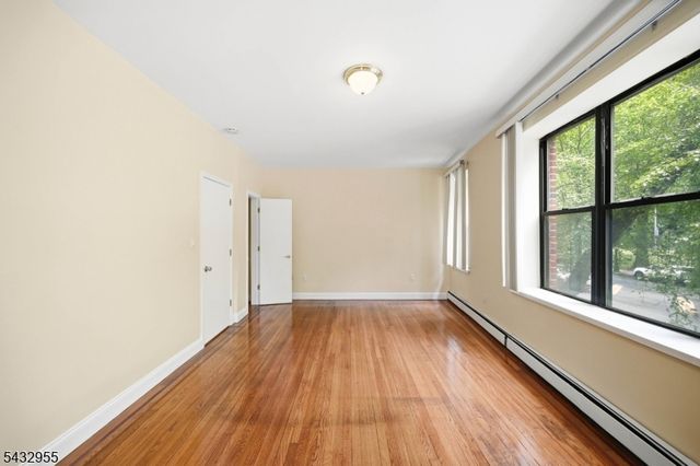 5 Pomona Ave 2C, Newark City, NJ 07112