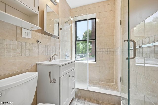 5 Pomona Ave 2C, Newark City, NJ 07112