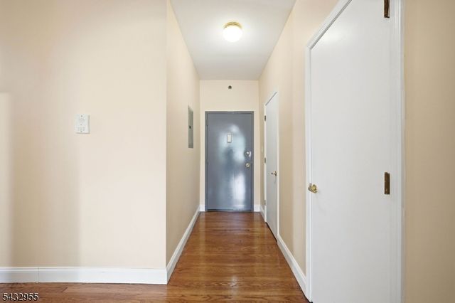 5 Pomona Ave 2C, Newark City, NJ 07112