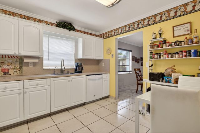 13891 Packard Terrace, Delray Beach, FL 33484