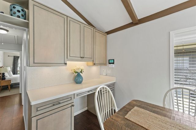 16603 Jamaica Cove Road, Jamaica Beach, TX 77554