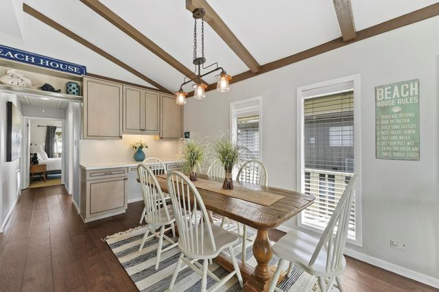 16603 Jamaica Cove Road, Jamaica Beach, TX 77554