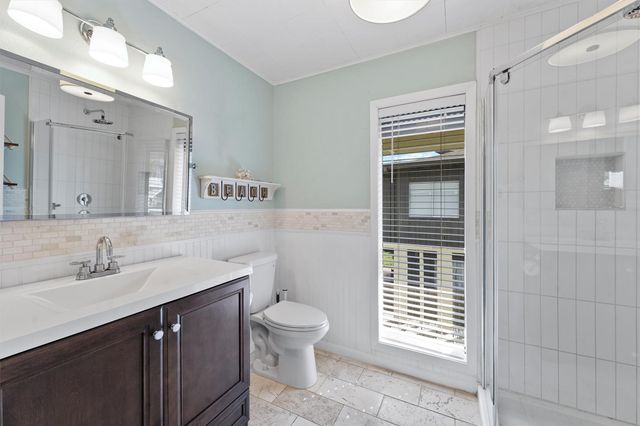 16603 Jamaica Cove Road, Jamaica Beach, TX 77554