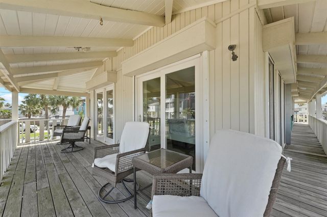 16603 Jamaica Cove Road, Jamaica Beach, TX 77554