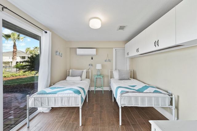 16603 Jamaica Cove Road, Jamaica Beach, TX 77554