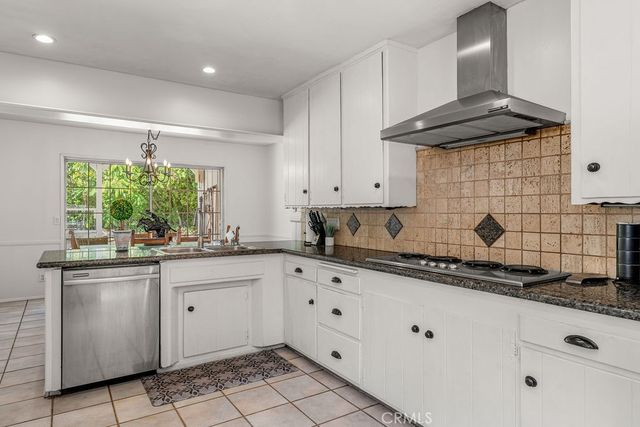 5 Toprail Lane, Rancho Palos Verdes, CA 90275