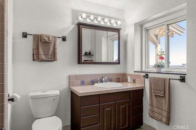 5 Toprail Lane, Rancho Palos Verdes, CA 90275
