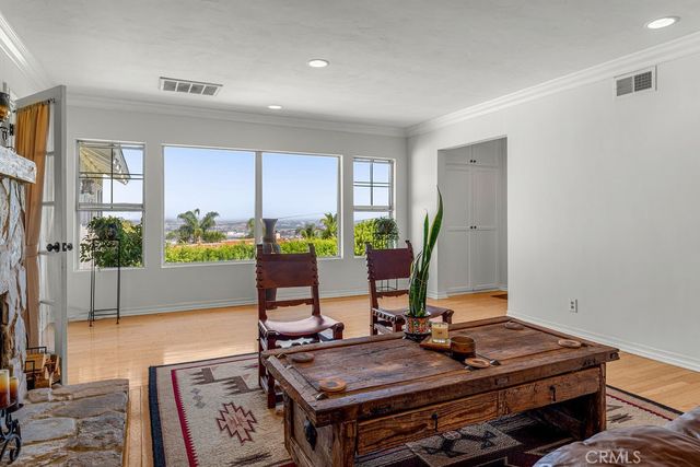 5 Toprail Lane, Rancho Palos Verdes, CA 90275
