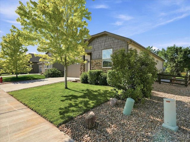 1652 Sorenson Dr, Windsor, CO 80550