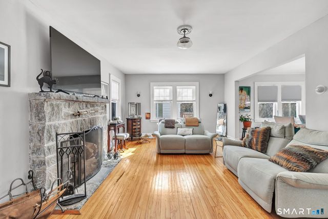 185 Cutspring Road, Stratford, CT 06614