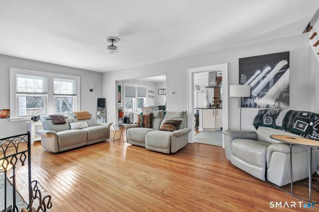 185 Cutspring Road, Stratford, CT 06614