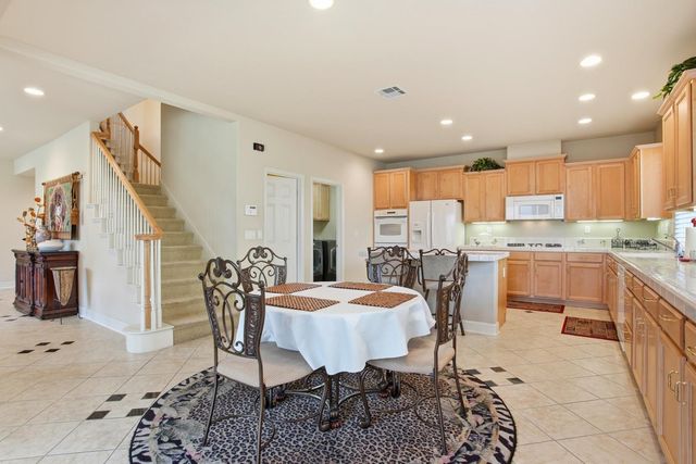 9808 Castelli Way, Elk Grove, CA 95757